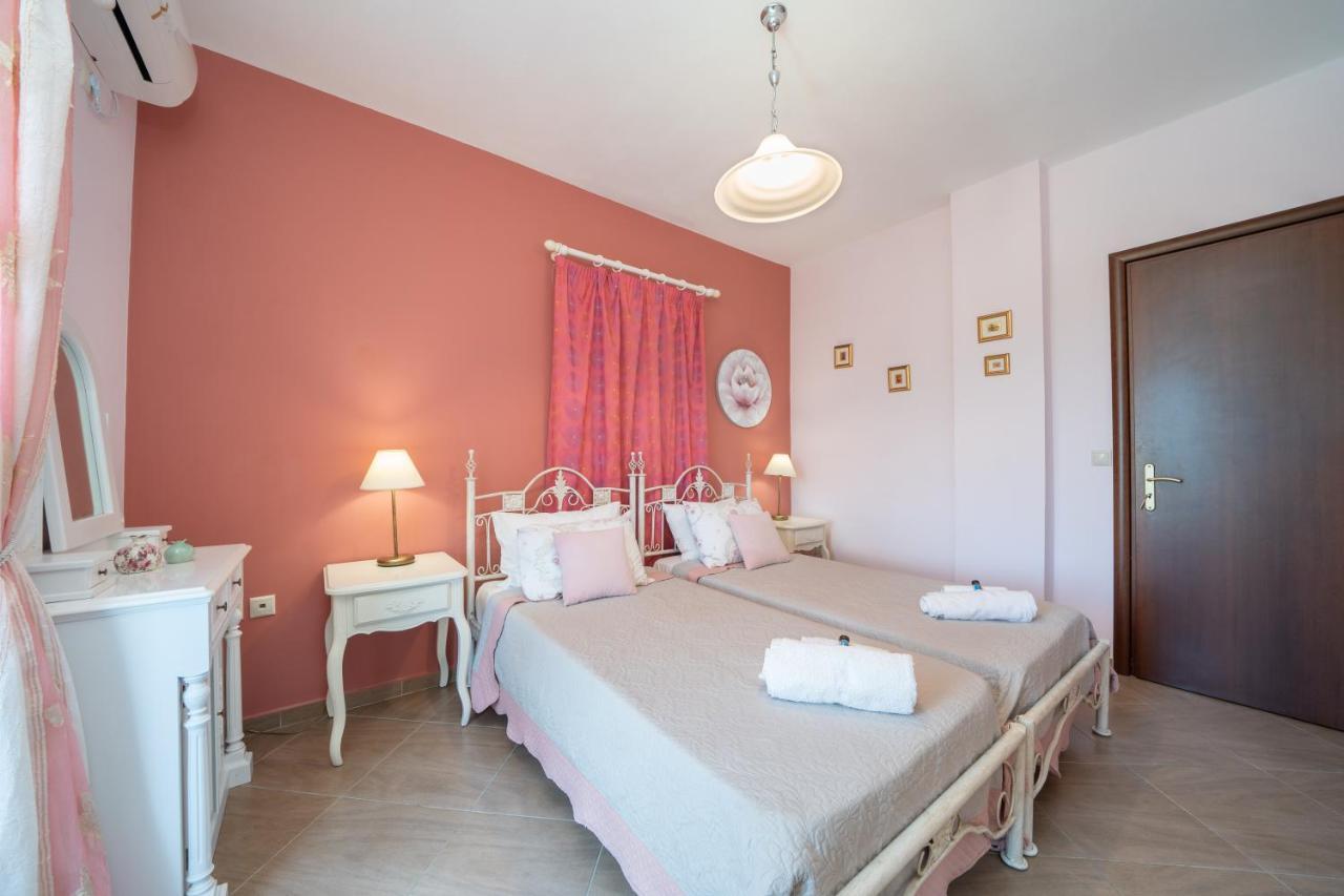 Superb Villa With Private Pool Peaceful Location Sami  Exteriör bild